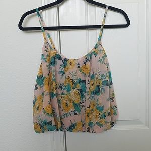 🔴4/$12 Fun flirty top